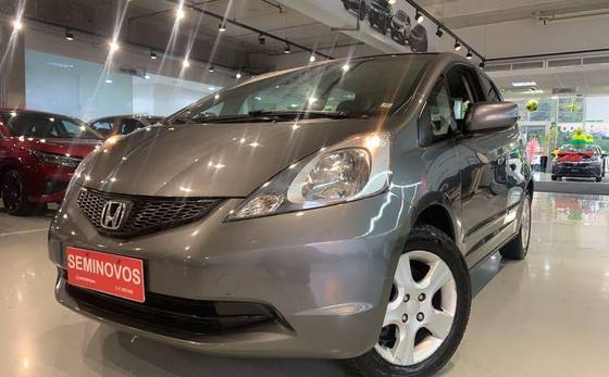 HONDA FIT 1.4 LX 16V FLEX 4P MANUAL HONDA FIT 1.4 LX 16V FLEX 4P MANUAL